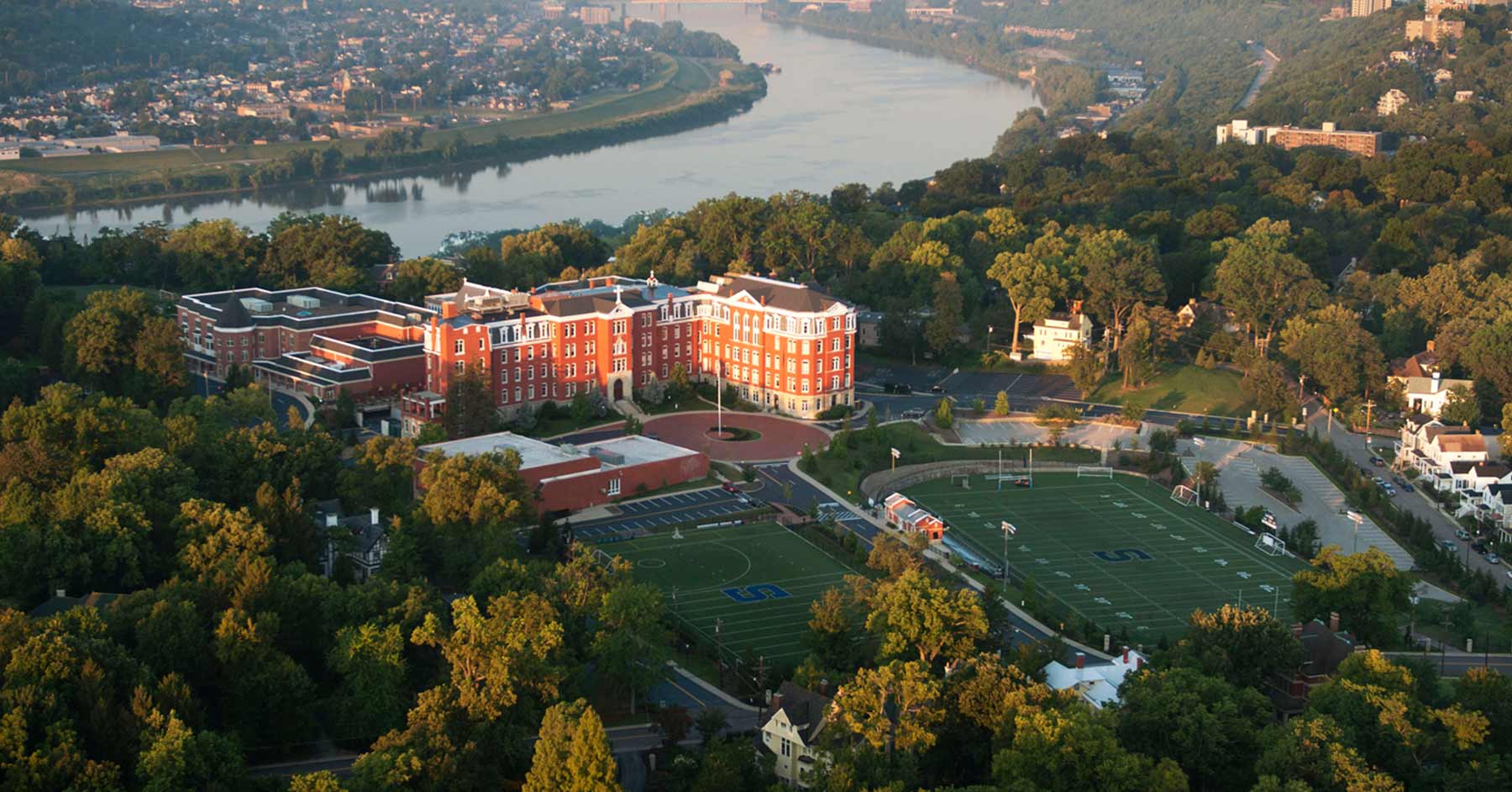 The Summit Country Day School In Cincinnati OH Niche