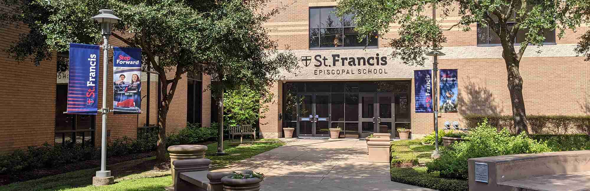 St. Francis Episcopal School in Piney Point Village, TX Niche